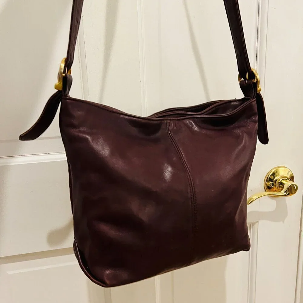 Vintage Stone Mountain Leather Shoulder Handbag Purse